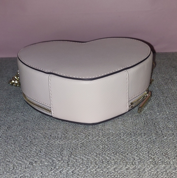 Last one! Kate Spade Love Shack Mini Heart Light Pink Crossbody in Light Pink - Picture 5 of 9